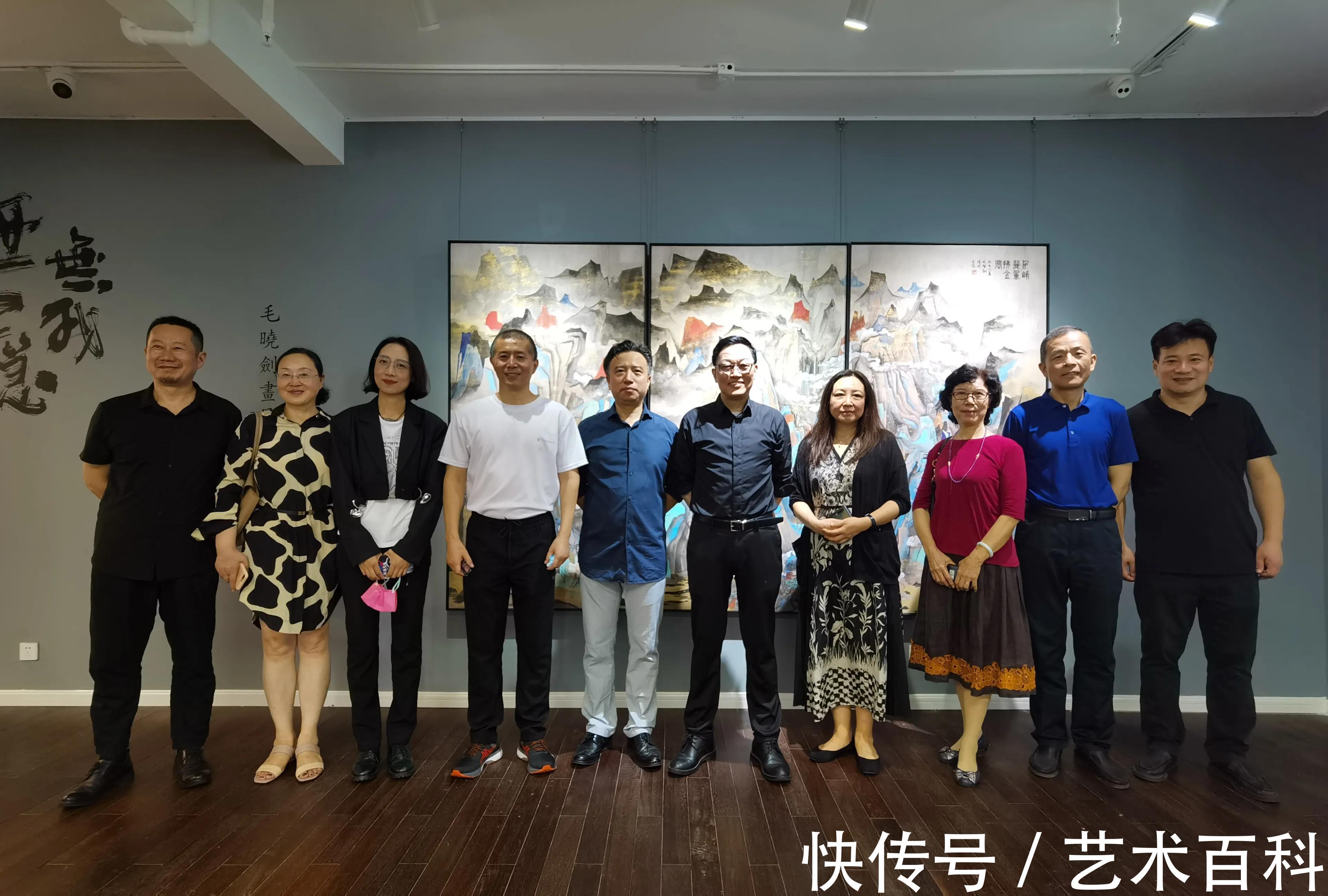 西藏|无隐·无我——毛晓剑画展在南京南视觉美术馆开幕