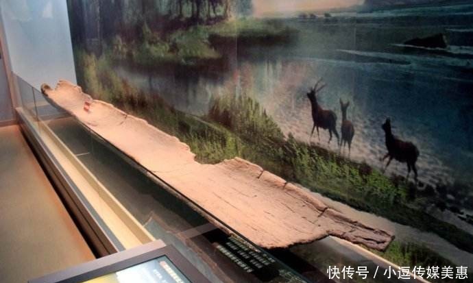 河姆渡朱漆木碗|跨湖桥出土一件文物,打破了河姆渡器木碗是国内“漆祖”的错误