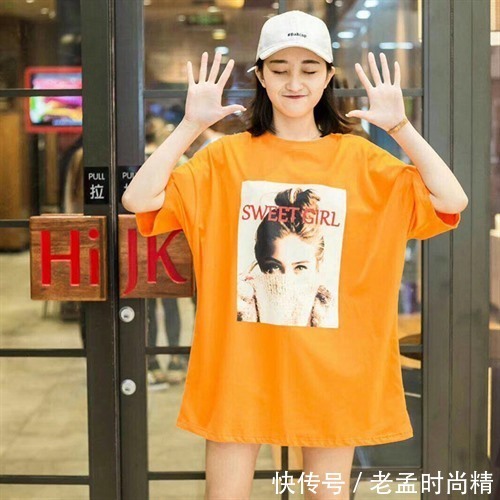 时装面料 选择的是比较高档的时装面料,柔软且舒适,你需要用心去感受它的品味。