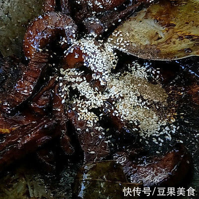 小茴香|你麻辣牛肉条的正宗做法，简单几步，越吃越上瘾