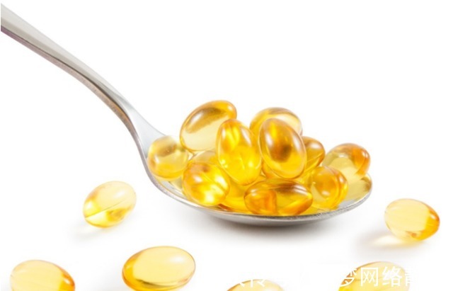 维生素b|睡前坚持吃一粒维生素E,时间长了,会发生哪些变化呢?来了解下