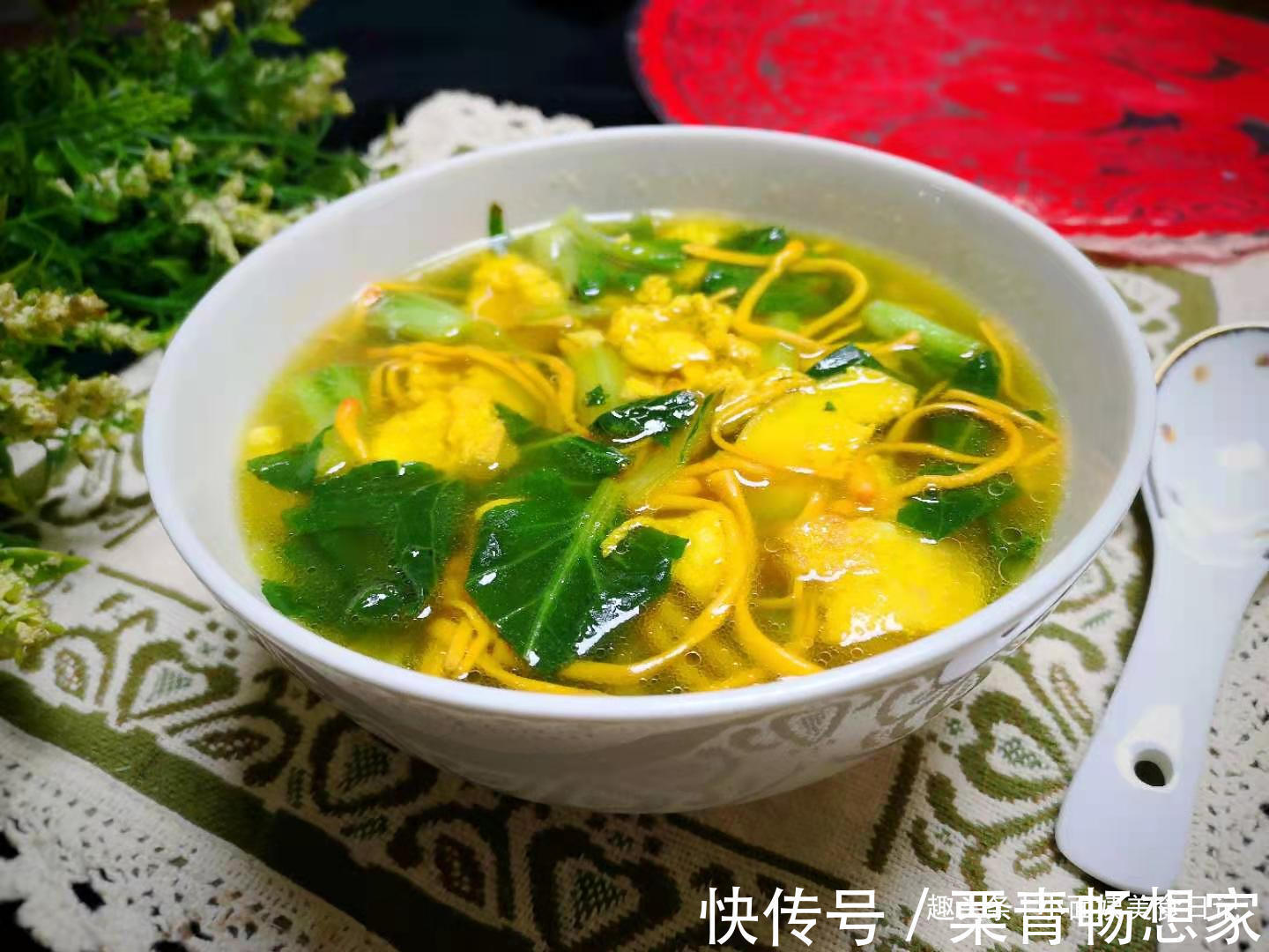 小面姨|晚上失眠多梦,睡不好,常喝这碗汤,养心安神,一觉睡到自然醒!