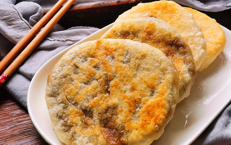 小丁|茄子的新吃法，在外面吃不到，做成馅料比肉香，出锅全家人抢着吃