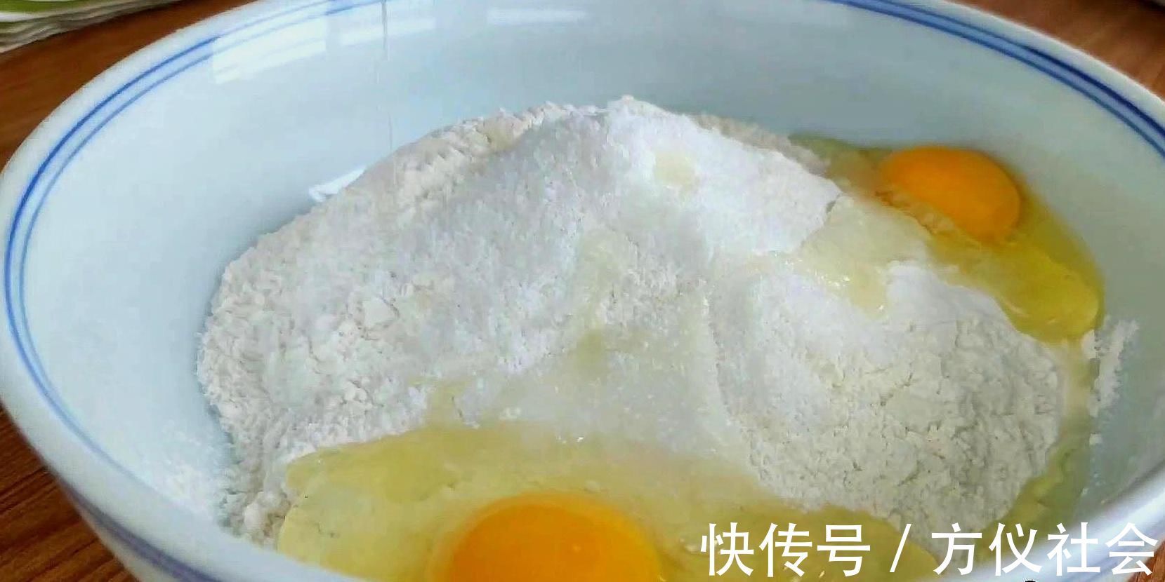 纯牛奶|想吃面包不用出去买了,教你在家做,一次醒发成型,暄软又拉丝