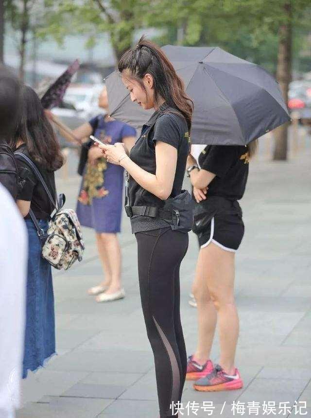 瑜伽裤|设计风格独特的瑜伽裤,减龄效果相当不错,令人难以拒绝