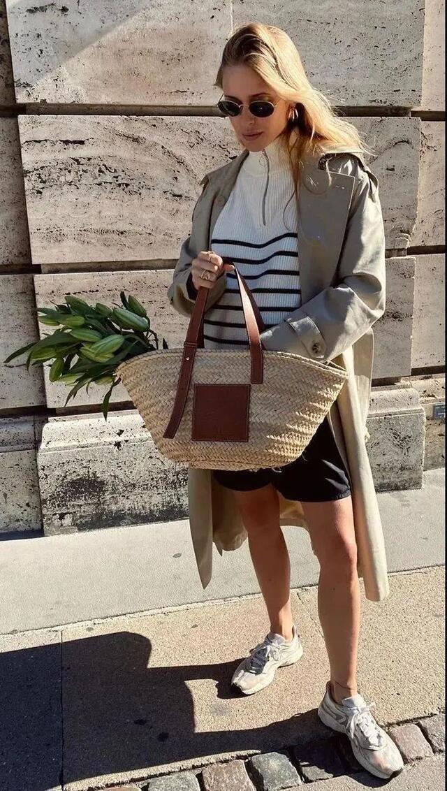 个子 穿搭怎么能少了风衣!这么穿气质又时髦太美了,各色各样很高级