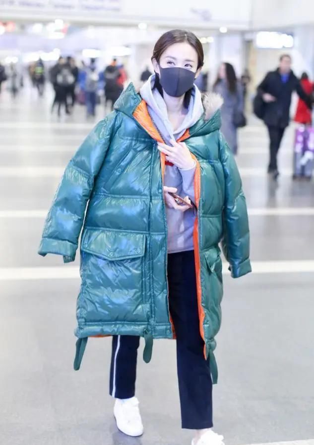 阔腿裤已经失宠了，今年流行这条“卫裤”，配大衣、棉服都好看一、卫裤别乱选，这几点是关键二、会搭配卫裤才有灵魂