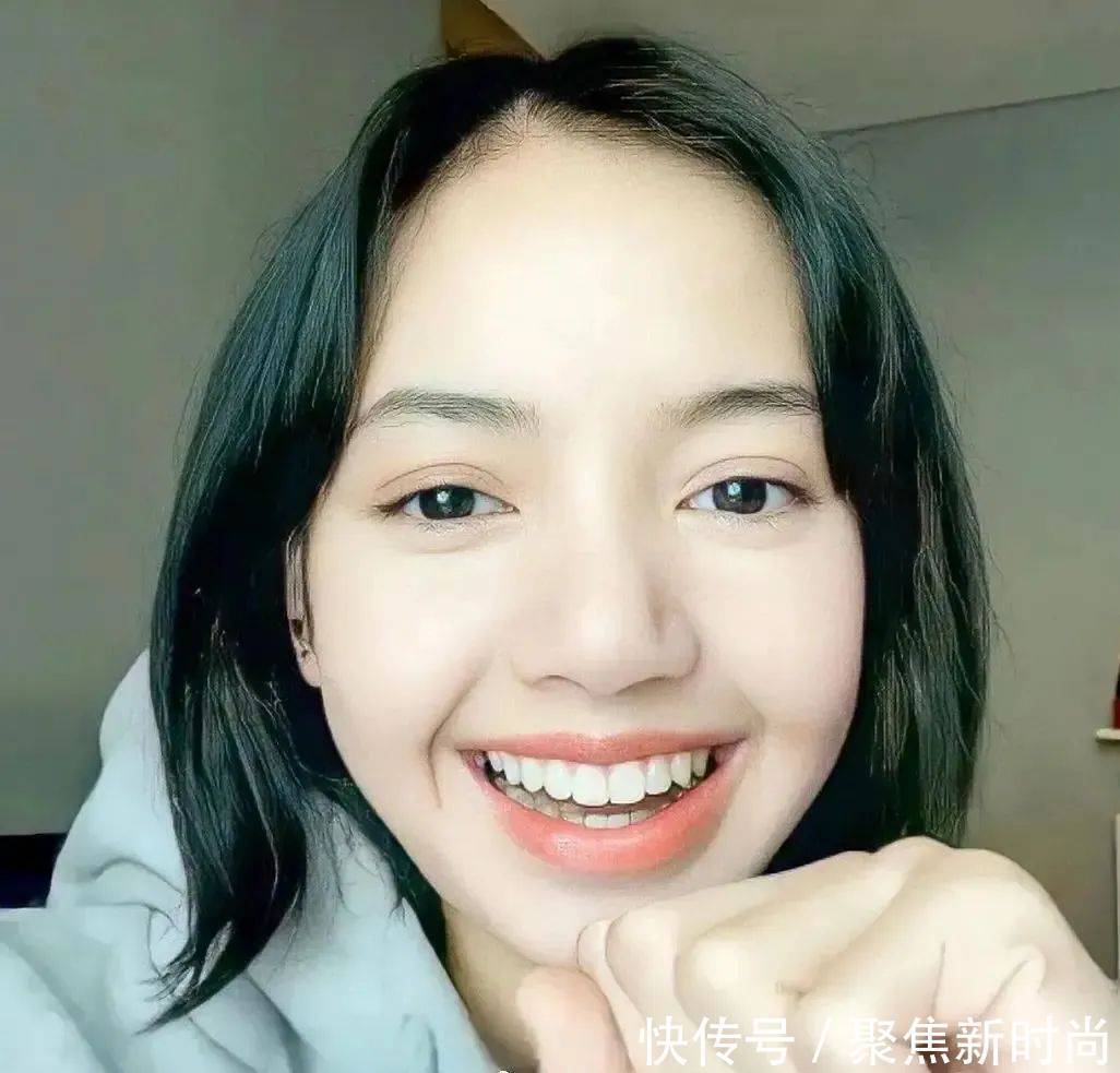 秃头少女注意了，这个刘海除了减龄、还能修饰发际线！