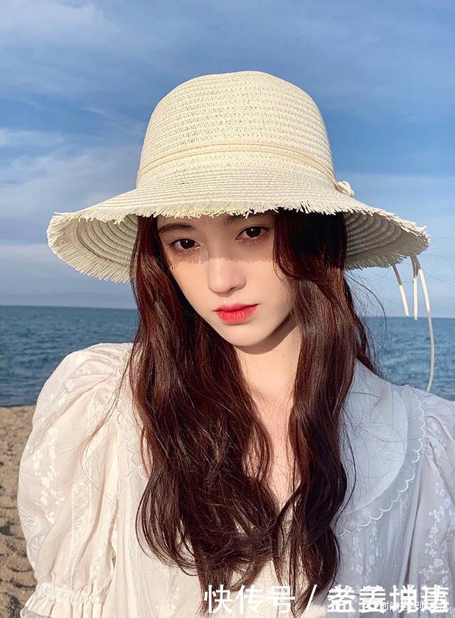 圆脸|根据脸型选发型！圆脸适合波波头，瓜子脸适合韩式发，时髦显脸小