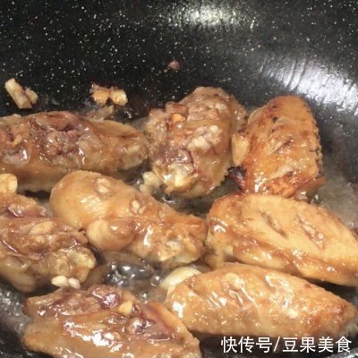 美味|学会这道#夏日开胃餐#红烧鸡翅中，让冬日美味加倍