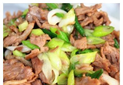 香味浓|今天下雨温度低孩子容易生病,多吃葱香菜,增强体质提高免疫力