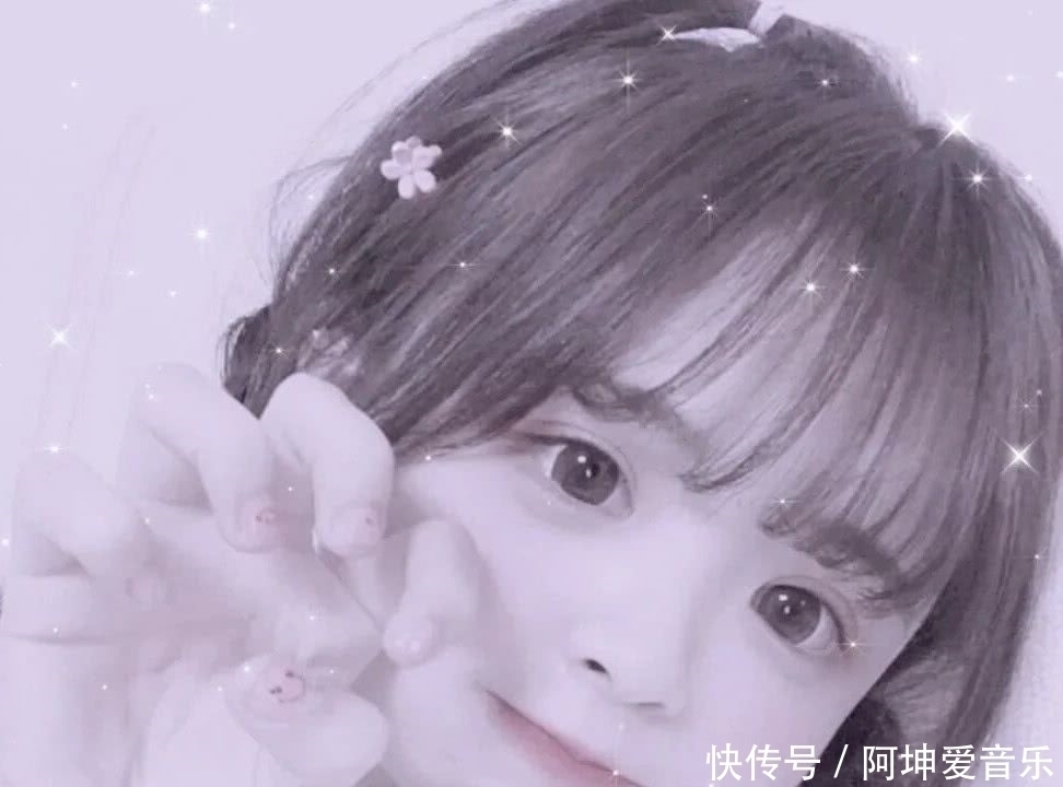 喜欢“听音乐”睡觉的女生,都有这“三个特征”怪不得招男孩喜欢