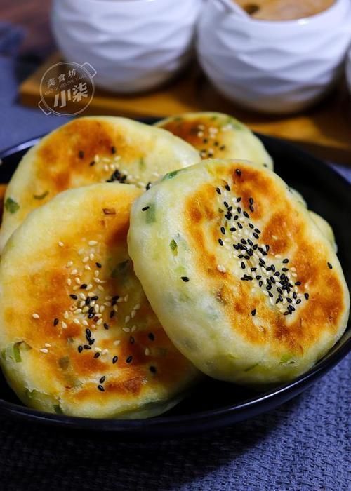 这饼我一周做2回,筷子一搅,外酥里软,大人孩子抢着吃,太香了