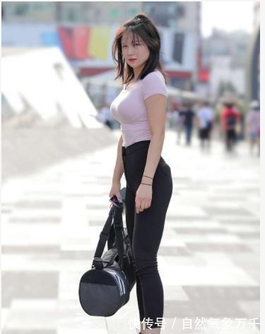 配饰 瑜伽裤怎么搭配小姐姐的独特穿搭,展现不一样的“仙女范儿”!