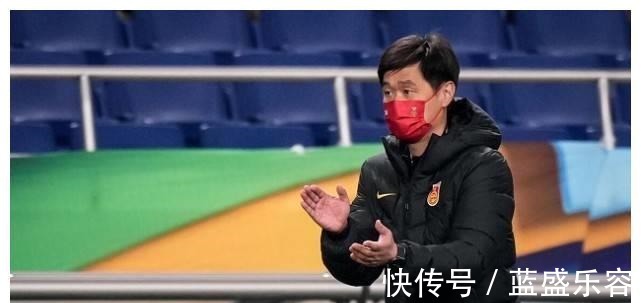 国足|从0比1到0比2!中国连续两战惜败日本,“虽败犹荣”!