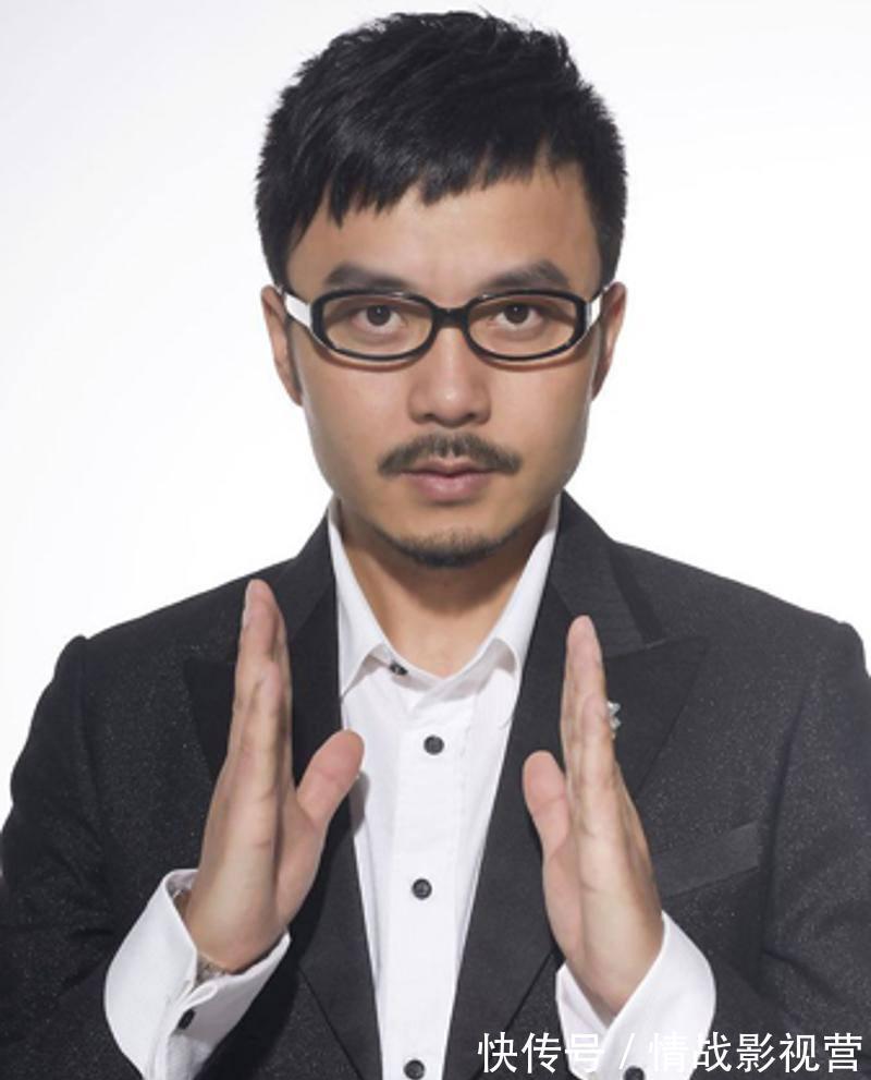 芒果台主持人非常严肃的开会,照片C位竟然不是汪涵?