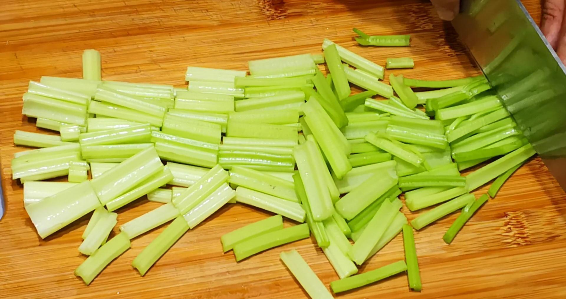 美容养颜|入冬后,此4种蔬菜要多吃,富含天然“黄体酮”,滋阴润燥特养人