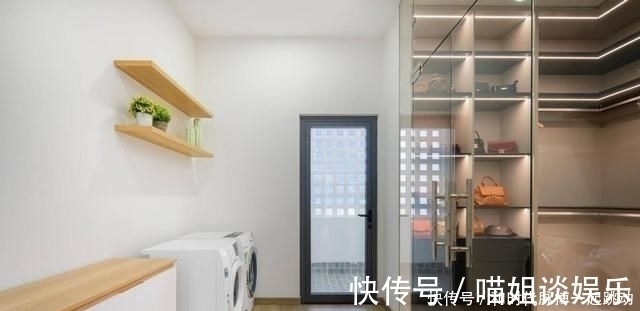 壁挂电视|卖掉城里100㎡,回农村建230㎡别墅,一楼院子顶楼露台,生活安逸