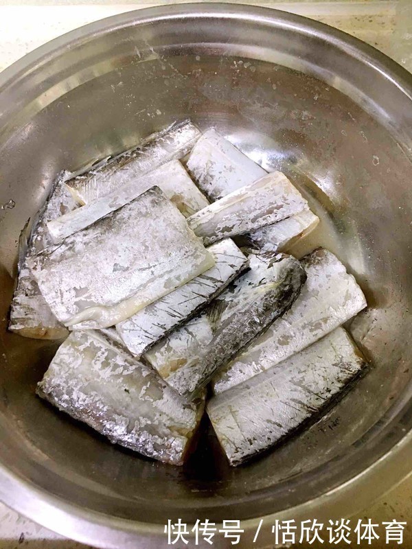 它比牛肉贵,比鲍鱼鲜,冬天一斤68,但贵也要吃,孩子吃少生病