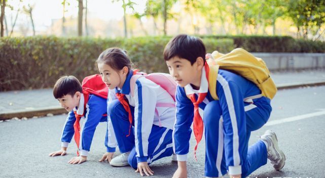 补充营养|发育增长剂被找到,并非牛奶,儿科医生:坚持让娃吃,个子蹭蹭长