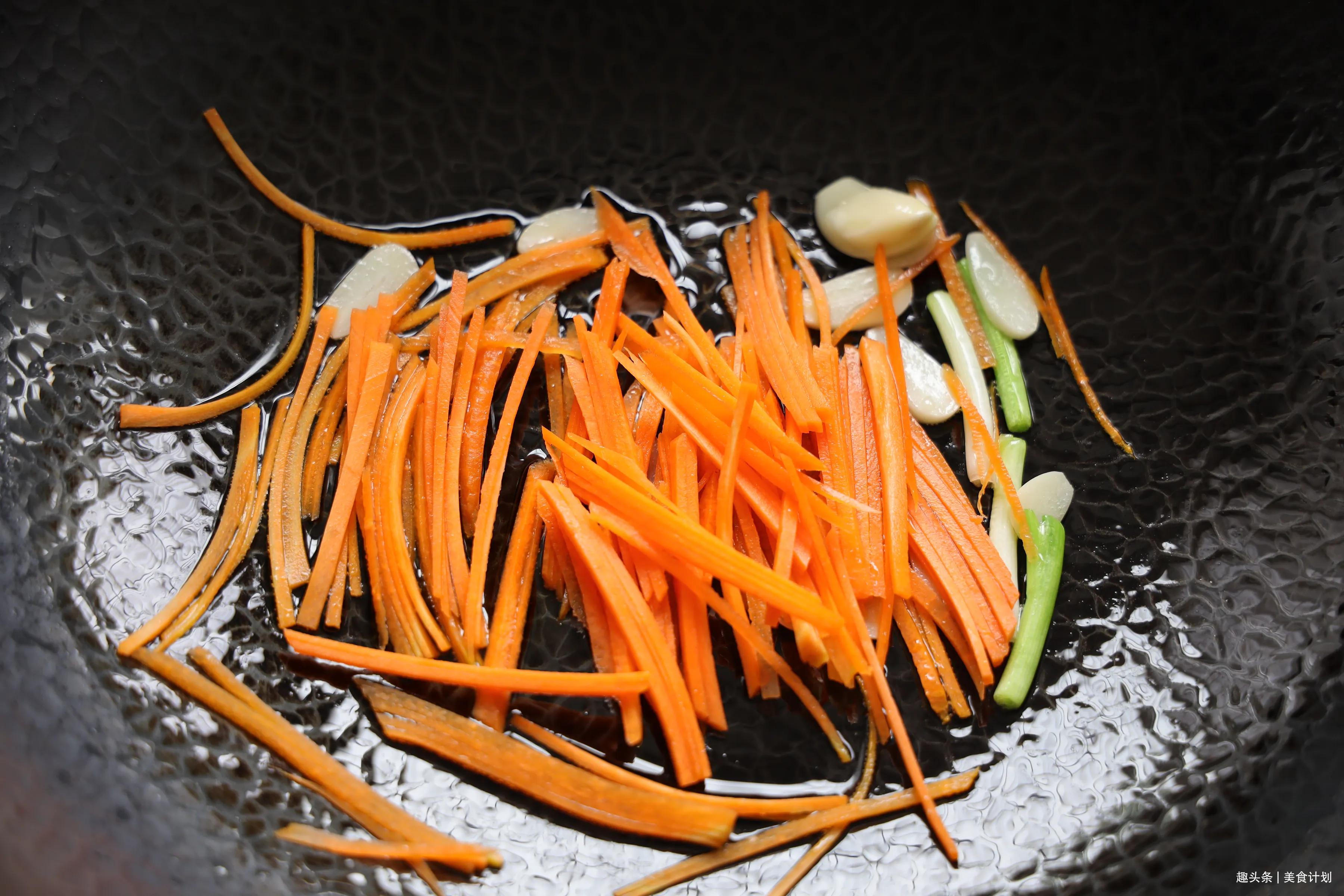 对抗秋老虎，清脆爽口的菜谱不能少，每次上桌必光盘，孩子超爱吃