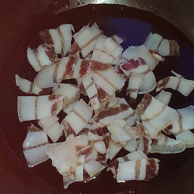 藜蒿炒腊肉