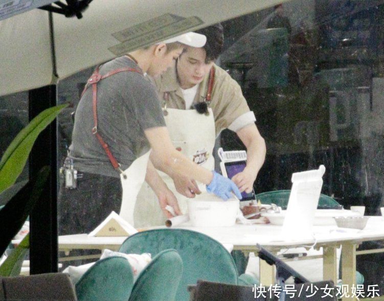 龚俊离开《中餐厅》,檀健次补位当厨师,导演组邀请对人了