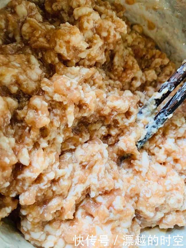 不鲜|拌饺子馅最忌放“它”,10人有9人放错,难怪饺子不鲜还不好吃