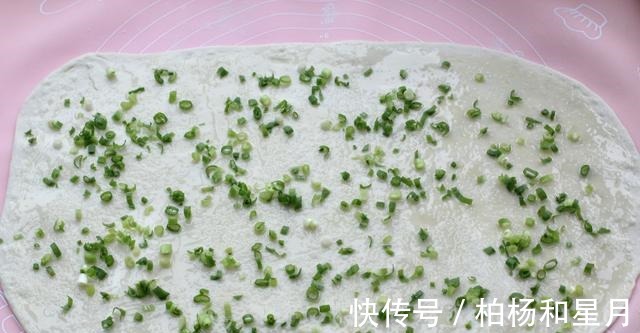 做法简便易入门，外酥内软吃起来热腾腾！