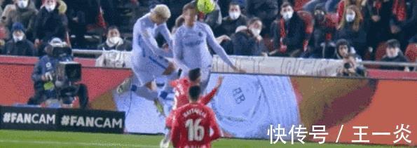 西甲|1-0！巴萨又赢了，荷兰前锋比肩梅西，西甲争四更刺激：5队差3分