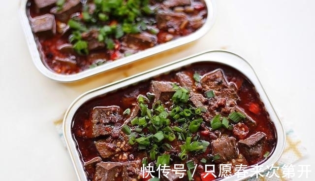 天冷了，6道热腾腾的佳肴端上桌，热乎美味，暖暖和和度过深秋