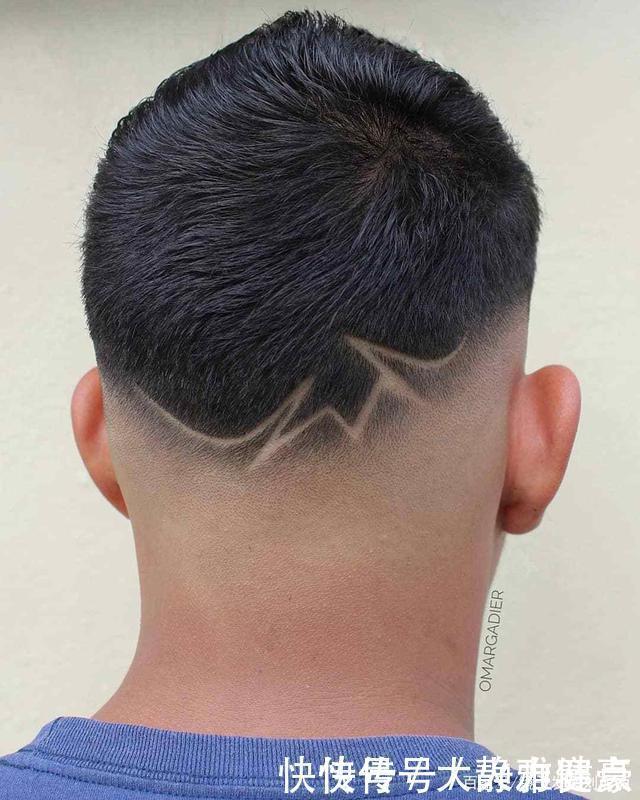 大叔|“最精神”男发18款,帅气有型不落伍,白发大叔剪完也能变男神