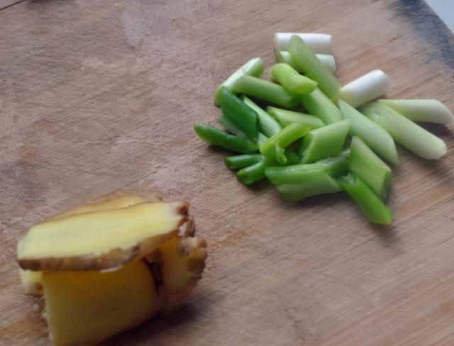 被称“最便宜的海鱼”，目前无法人工养殖，纯野生营养丰富肉鲜嫩