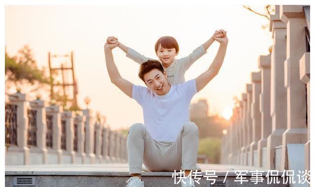 小家境|想培养出一个自信乐观的孩子,父母就一定要注意这3件事,要趁早