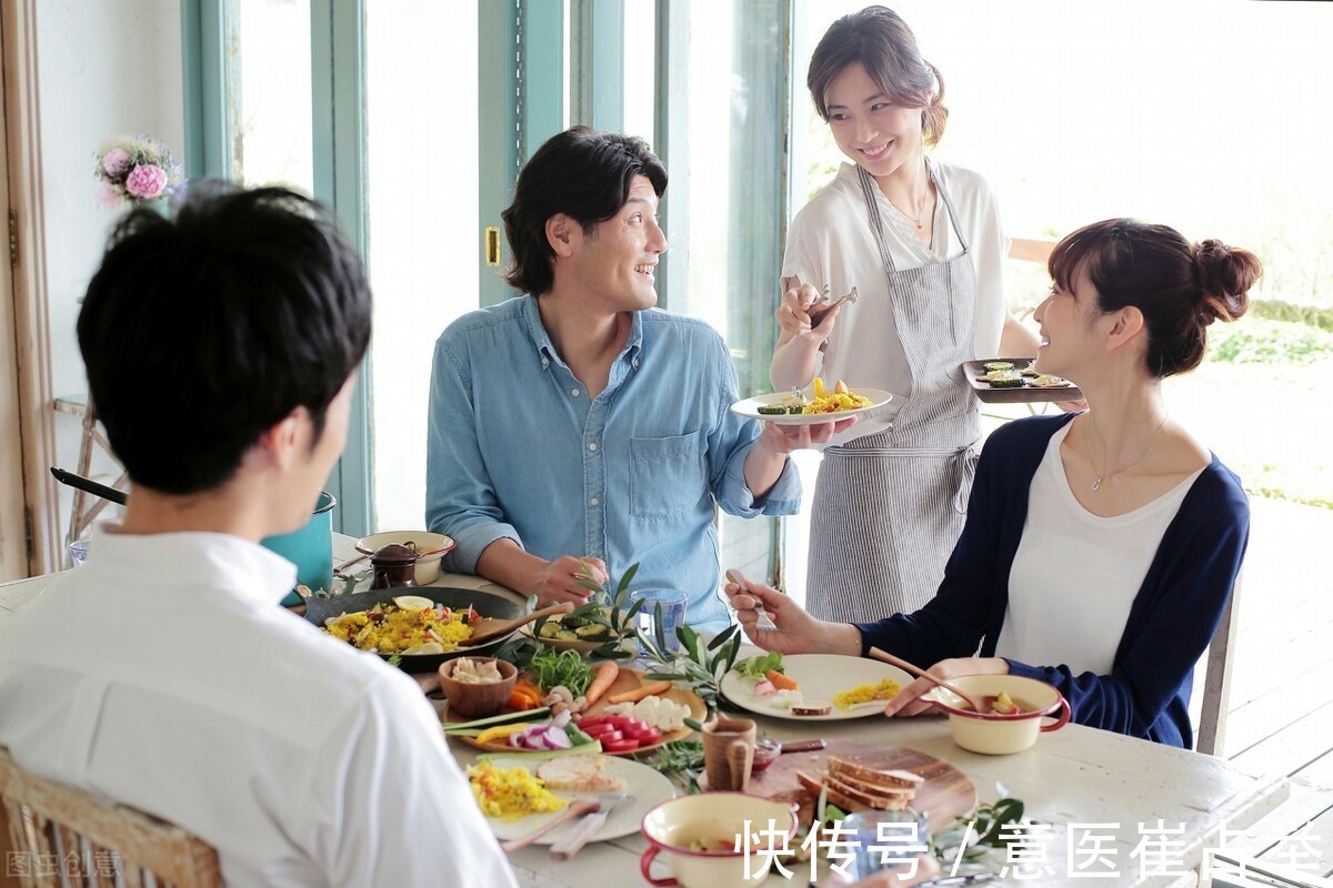 阳气不足|体内湿气太重怎么办?听听李可老中医怎么说