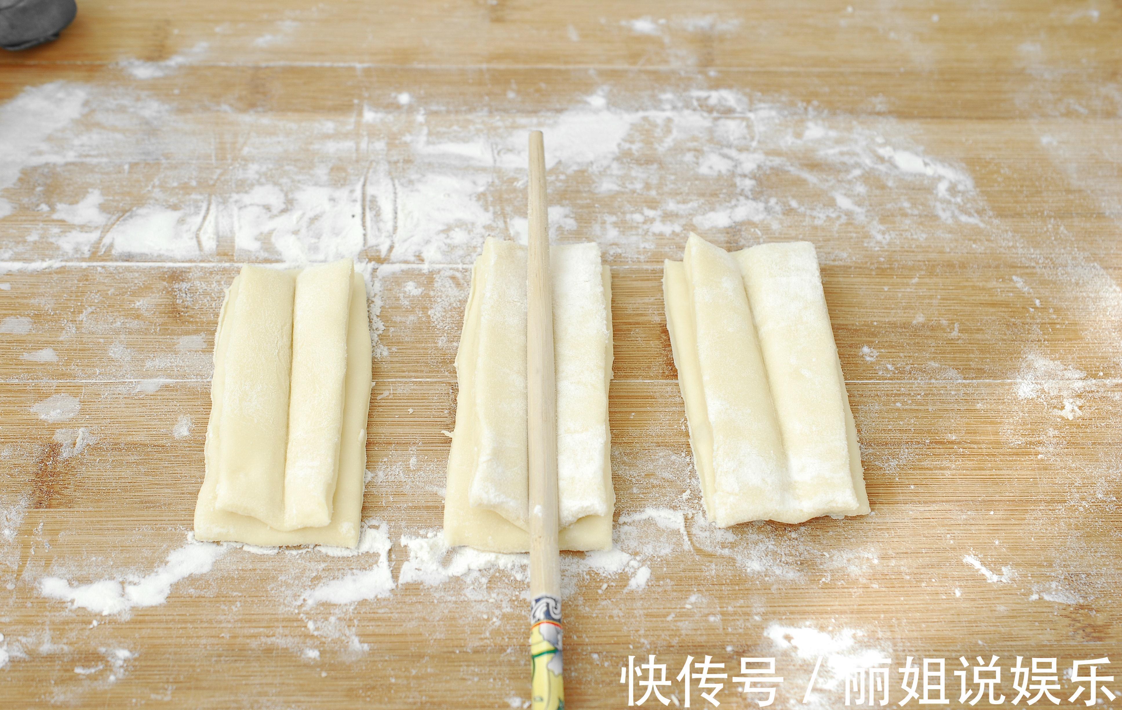 油条+油饼的详细配方和做法,不用酵母不用泡打粉,金黄酥脆真香