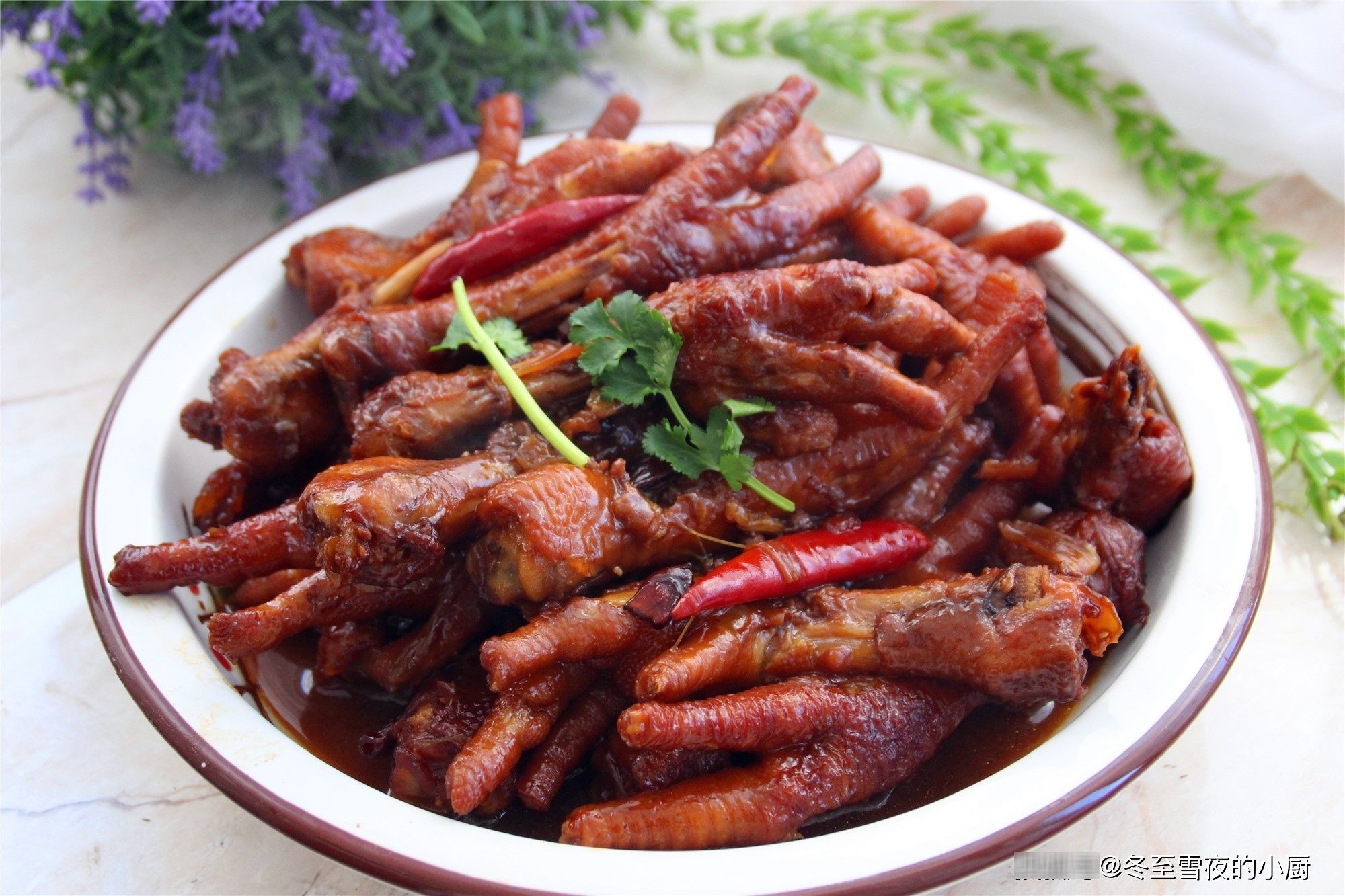 喜欢吃鸡爪，不用去网上买，教你6道鸡爪的做法，比买的还好吃