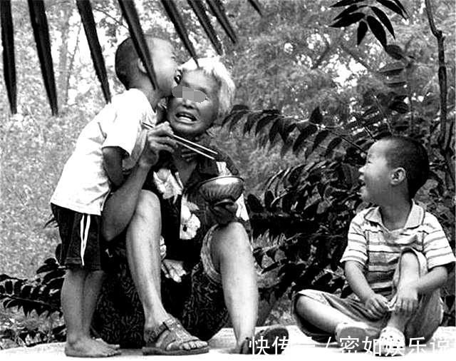 老人|“别带儿子去银行取钱”七旬老人含泪倾诉,这才是育儿真相