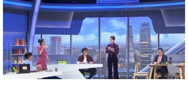 张蕾|《综艺盛典》升级改版,张蕾时隔两年再挑主持重任,事业迎来转机