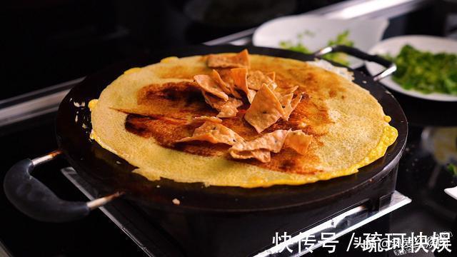 鏊子|我家早餐就爱吃它,调点面糊就能做,注意这几点包您一次就成功