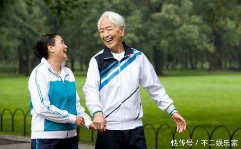 至关重要|老人若想活到99,这十年至关重要,10件事都做好,不长寿都难