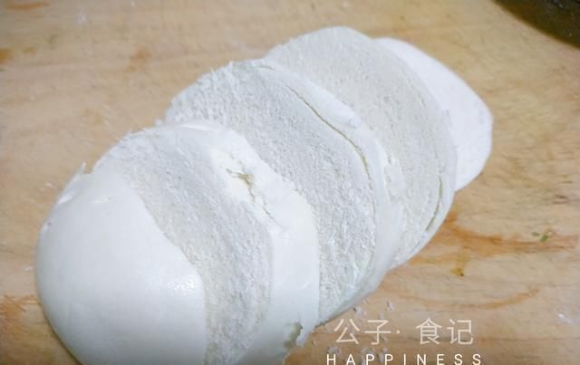 外酥|剩馒头别再馏了,试试这样做,外酥里嫩,孩子说比汉堡好吃