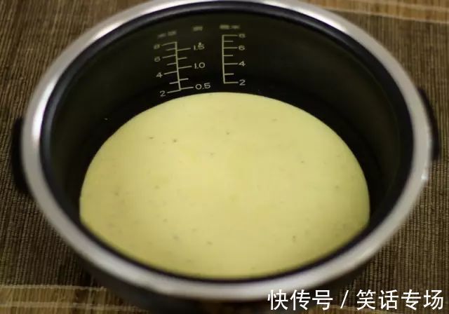 没有烤箱怎么做蛋糕4种方法电饭煲、微波炉、平底锅和蒸蛋糕
