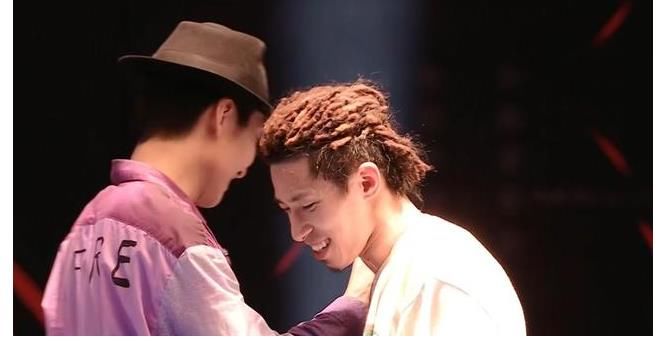 《街舞4》總決賽四強(qiáng)，三人來(lái)自王一博戰(zhàn)隊(duì)，還有一人是復(fù)活選手