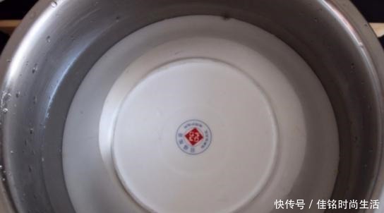 浸泡|腐竹直接在水里泡就错了，饭店都是这样做，简单方便还筋道