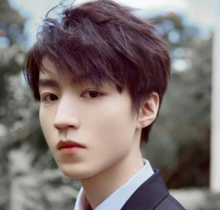 鹅厂新综艺正式官宣，三位曝光嘉宾让人惊喜，但张一山和王大陆什么时候来？