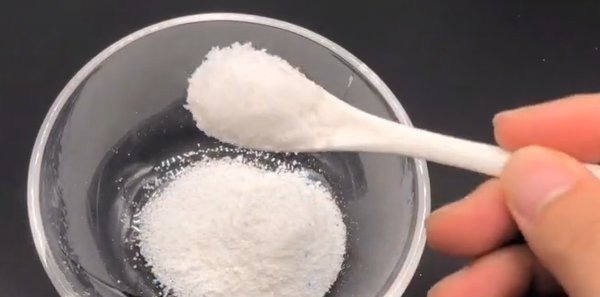 洗衣粉|白糖和洗衣粉混合一起,作用太棒了,早学不吃亏,一年省下好几百