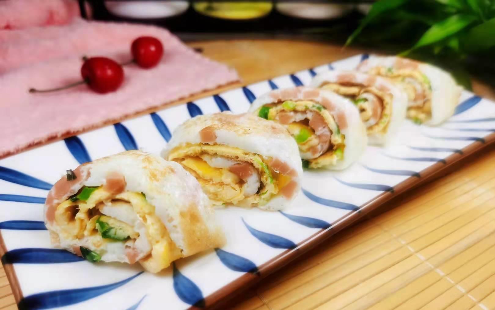 早餐|鸡蛋卷早餐,10分钟上桌,营养丰富又顶饱,精神饱满一整天