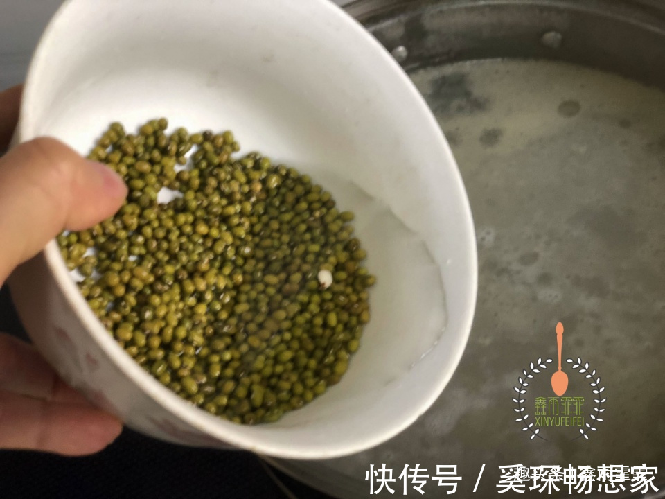 秋天就要喝这汤,润肺降火,口味醇厚,全靠这两招,又浓又香