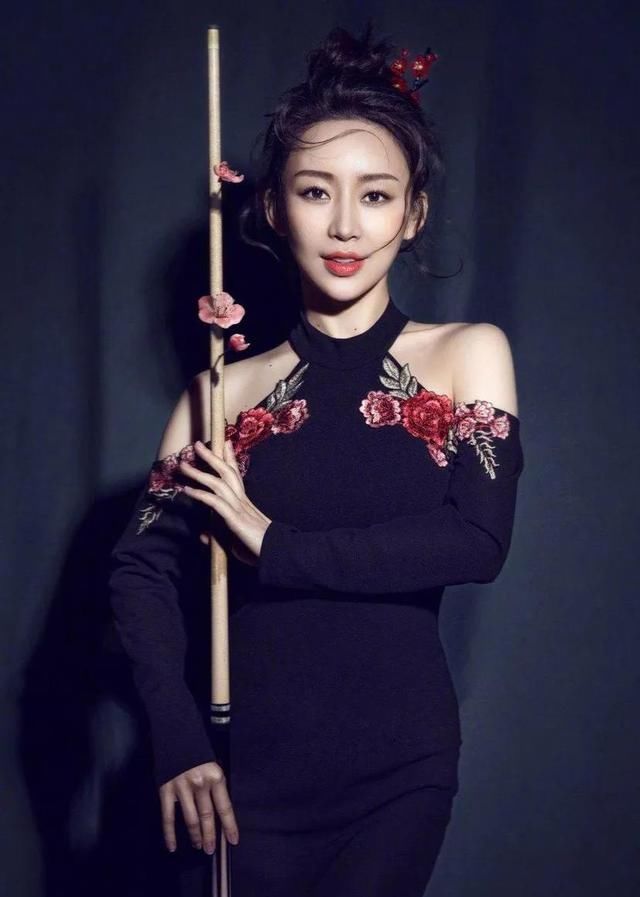 潘晓婷高清手机壁纸